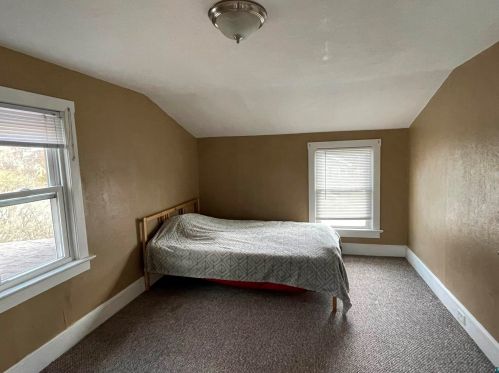 101 3 St, Duluth MN 55805-1727 exterior