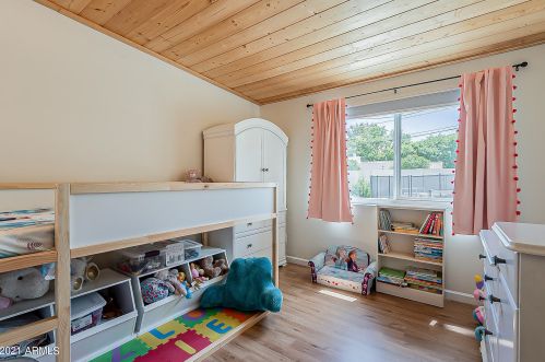 7819 17th Ave, Phoenix AZ  85021-7011 exterior