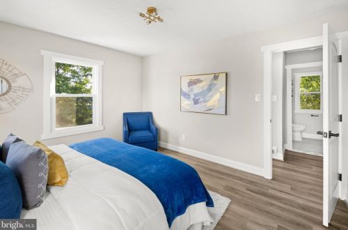 6106 Kings Hwy, Alexandria VA 22303-2416 exterior