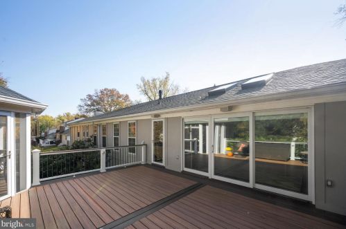 9101 Cherbourg Dr, Rockville MD 20854-3107 exterior