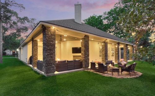 12122 Hawthorne Dr, Montgomery TX 77356-5449 exterior