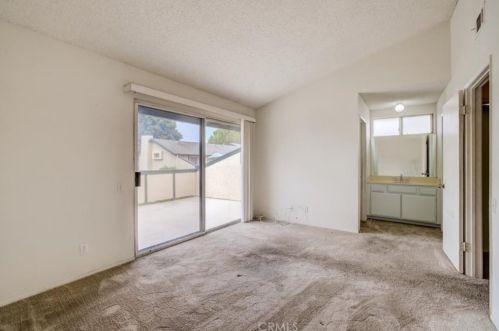 5221 Perkins Rd, Oxnard CA 93033-8358 exterior