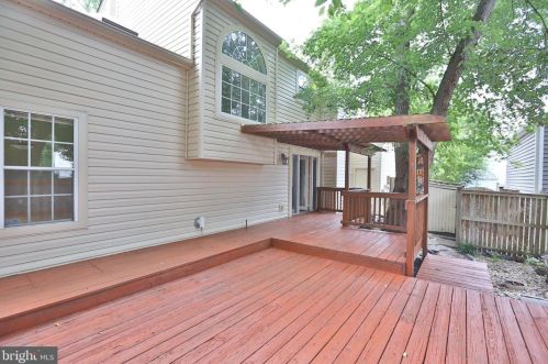 6019 Good Lion Ct, Alexandria VA  22315-4623 exterior