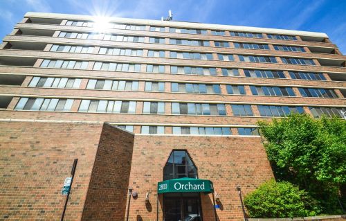 2800 Orchard St, Chicago, IL 60657-5214