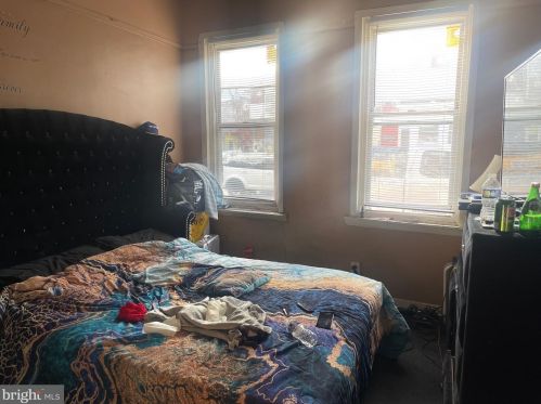 3524 Emerald St, Philadelphia PA 19134-2019 exterior