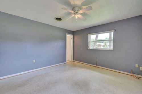 1201 Texas Ct, Fort Pierce FL 34950-9265 exterior