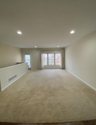 1039 Kensington St, Grand Rapids MI 49534-2179 exterior