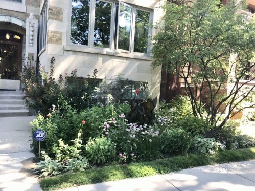 1318 Thorndale Ave, Chicago IL 60631-2287 exterior