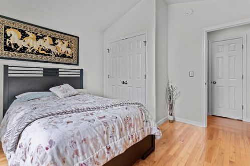 65 Carriage Trl, Middletown RI 02842-7251 exterior