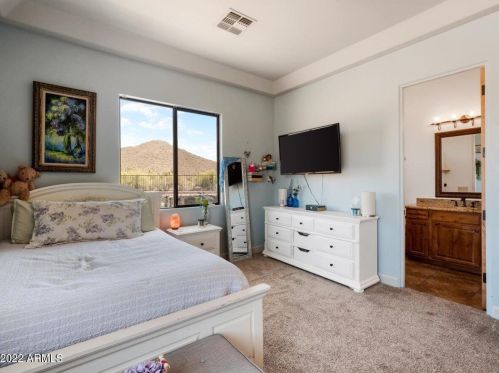 39618 12 St, Phoenix AZ 85086-8850 exterior