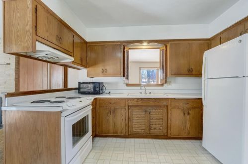 9728 Langlade St, Milwaukee WI 11032-1321 exterior