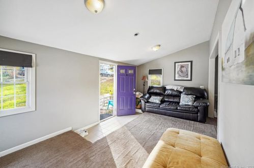 305 Francis St, New Britain CT  06053-3057 exterior