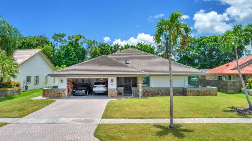 8638 Escondido Way, Boca Raton, FL 33433-2509