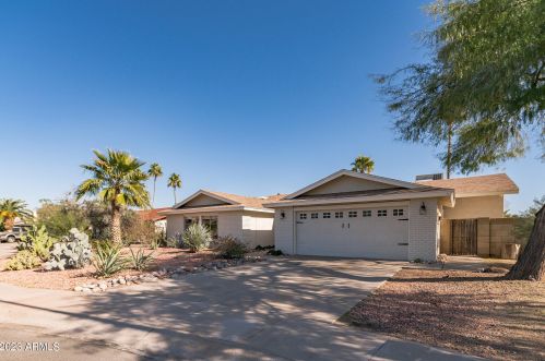 4352 Cherokee St, Phoenix AZ  85044-3206 exterior