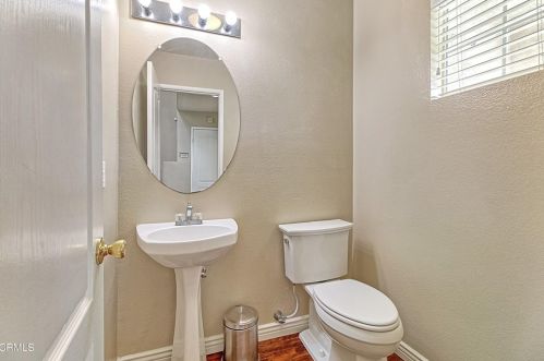 735 Kohala St, Oxnard CA  93030-8097 exterior