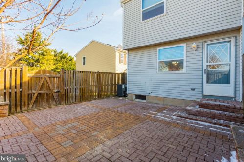 28 Avonshire Ct, Silver Spring MD 20904-6712 exterior