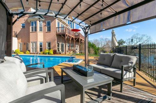 2277 Sidney Dr, Gainesville GA exterior