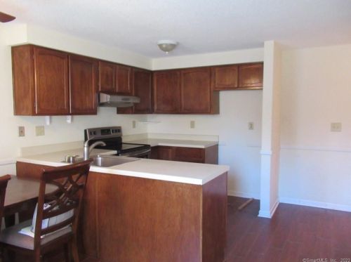 6 Heritage Woods, Wallingford, CT 06492-4346