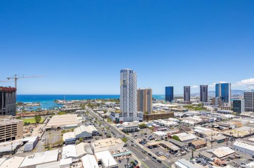 909 Kapiolani Blvd, Honolulu HI  96814-2199 exterior