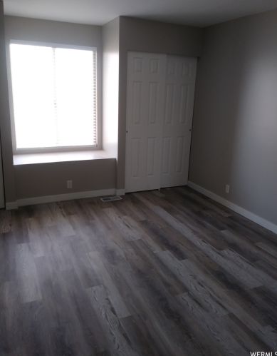 7965 Linton Dr, Taylorsville UT 84088-4632 exterior