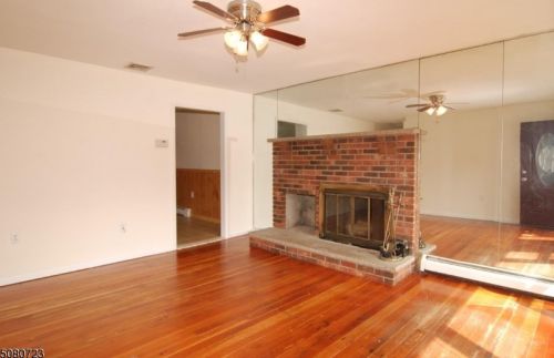 12 Tobyhanna Trl, Hopatcong NJ  07843-1024 exterior