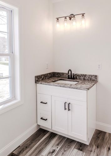 116 Laurel Dr, Killingly CT 06241-2218 exterior