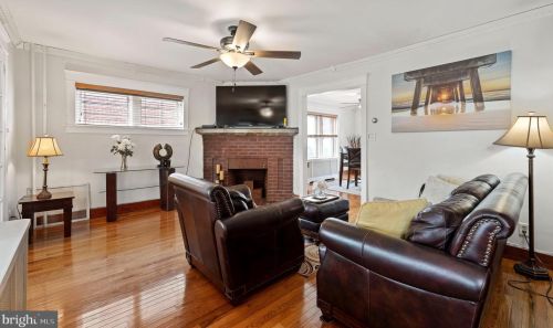 106 Oak Ln, Manor PA 19036-1414 exterior