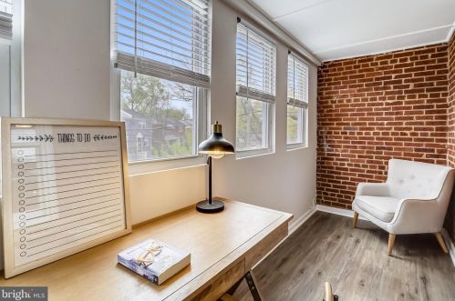 3437 24th St, Washington DC 20020-1901 exterior