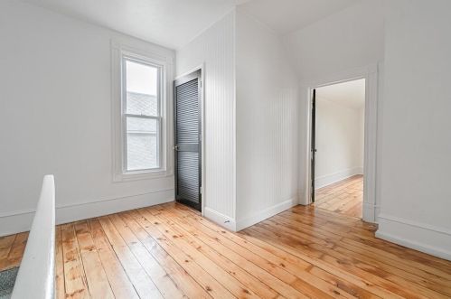 106 Orchard St, Dowagiac MI  49047-1211 exterior