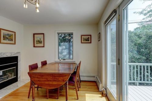 243 Transit St, Providence RI 02906-1023 exterior