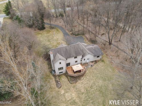 11711 Foreman St, Lowell MI 49331-9032 exterior