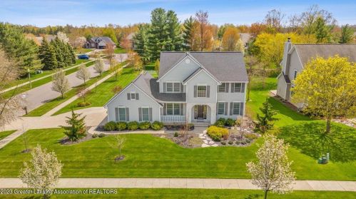 13235 Speckledwood Dr, Dewitt MI  48820-8166 exterior