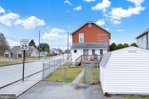 38 Beck Mill Rd, Hanover PA  17331-3832 exterior