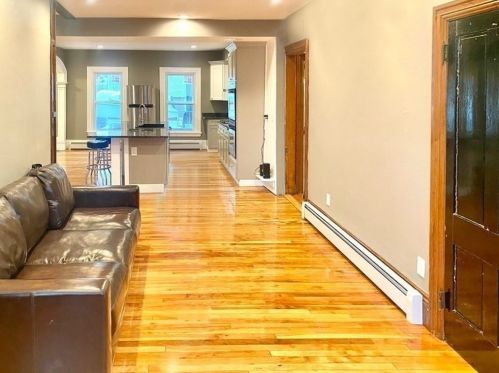 20 Edward St, Worcester MA 01605-3021 exterior