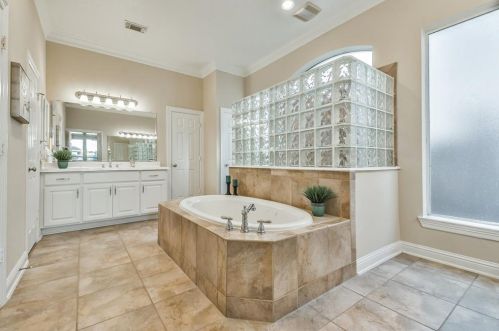 14602 Laurenwood Ct, Humble TX 77396-3786 exterior