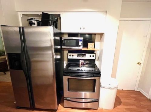 1070 James Ave, Meskegon MI  49442-2136 exterior