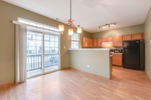 2314 Graystone Dr, Joliet IL 60431-8785 exterior