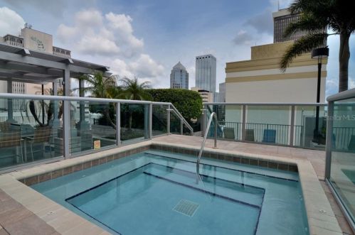 777 Ashley Dr, Tampa FL  33602-4356 exterior