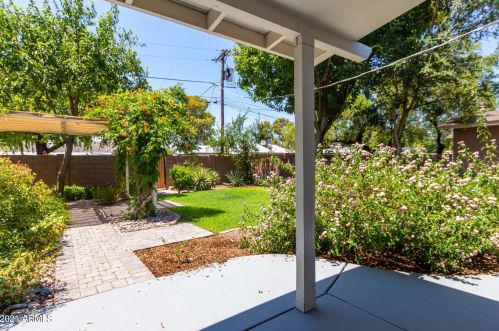 6138 9th Ave, Phoenix AZ  85013-1409 exterior