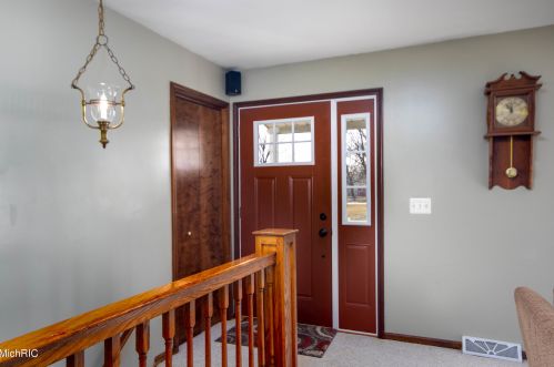 3653 108 St, Byron Township MI 49315-8705 exterior