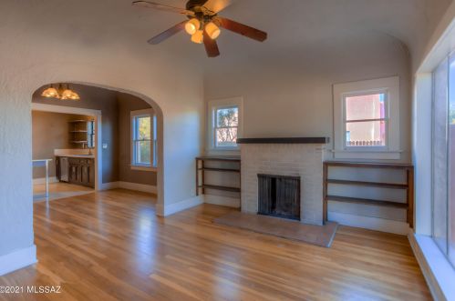 2716 6 St, Tucson AZ 85716-4862 exterior