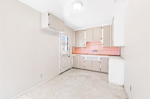 15151 Bellflower Blvd, Bellflower CA 90706-5464 exterior