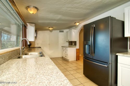 11251 Picture Rocks Rd, Tucson AZ 85743-9615 exterior