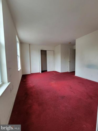 140 Fountain Ave, Trenton NJ 08618-3825 exterior