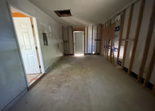 5595 Airport Rd, Milton FL 32583-8652 exterior