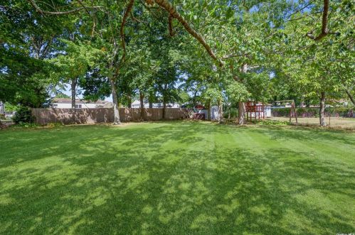 218 Fruitwood Ln, Central Islip NY 11722-2502 exterior