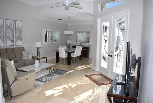 3783 Mykonos Ct, Boca Raton, FL 33487-1284