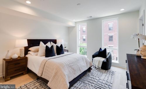 959 Marshall St, Philadelphia PA 19122 exterior