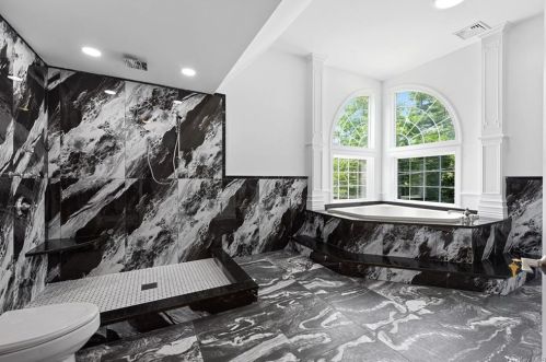 100 Whippoorwill Rd, Armonk NY  10504-1463 exterior