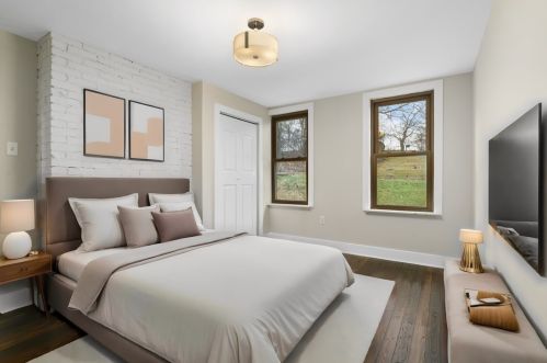 94 Wyoming St, Pittsburgh PA 15211-1744 exterior